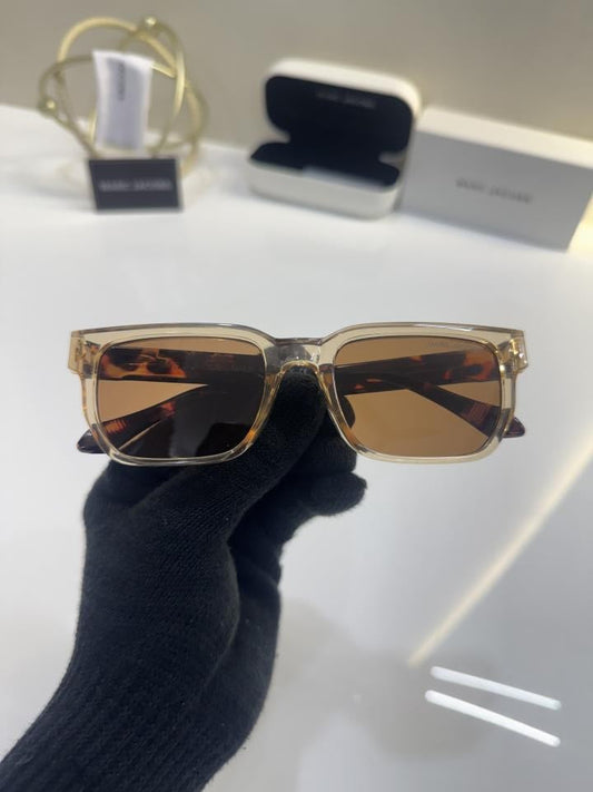 MARC JACOBS