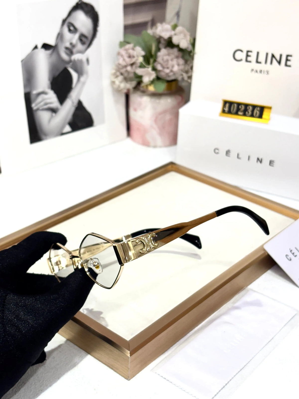 CELINE GOLD PLANO LUXURY DESIGNER CELEBRITY CHOICE STORE ARTICLE