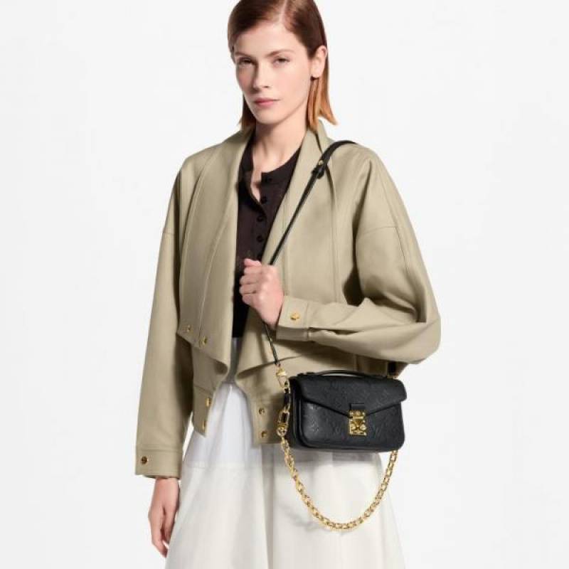 Louiis vuitton metis pochette East West with box 1002