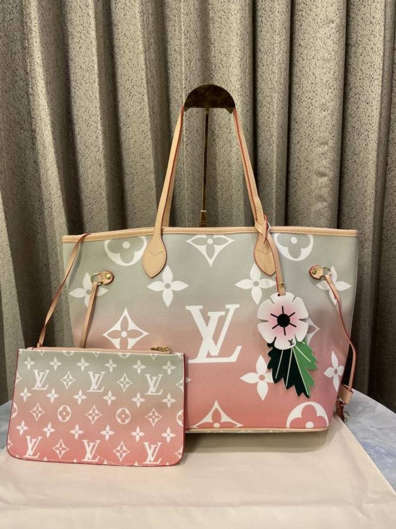 louiis vuitton Leather Flower Charm Neverfull shoulder bag with dust cover super premium quality 975