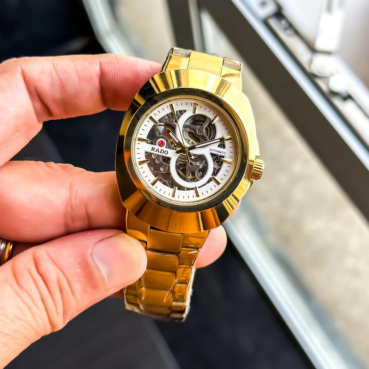 RADO_AUTO_GOLD_WHITE