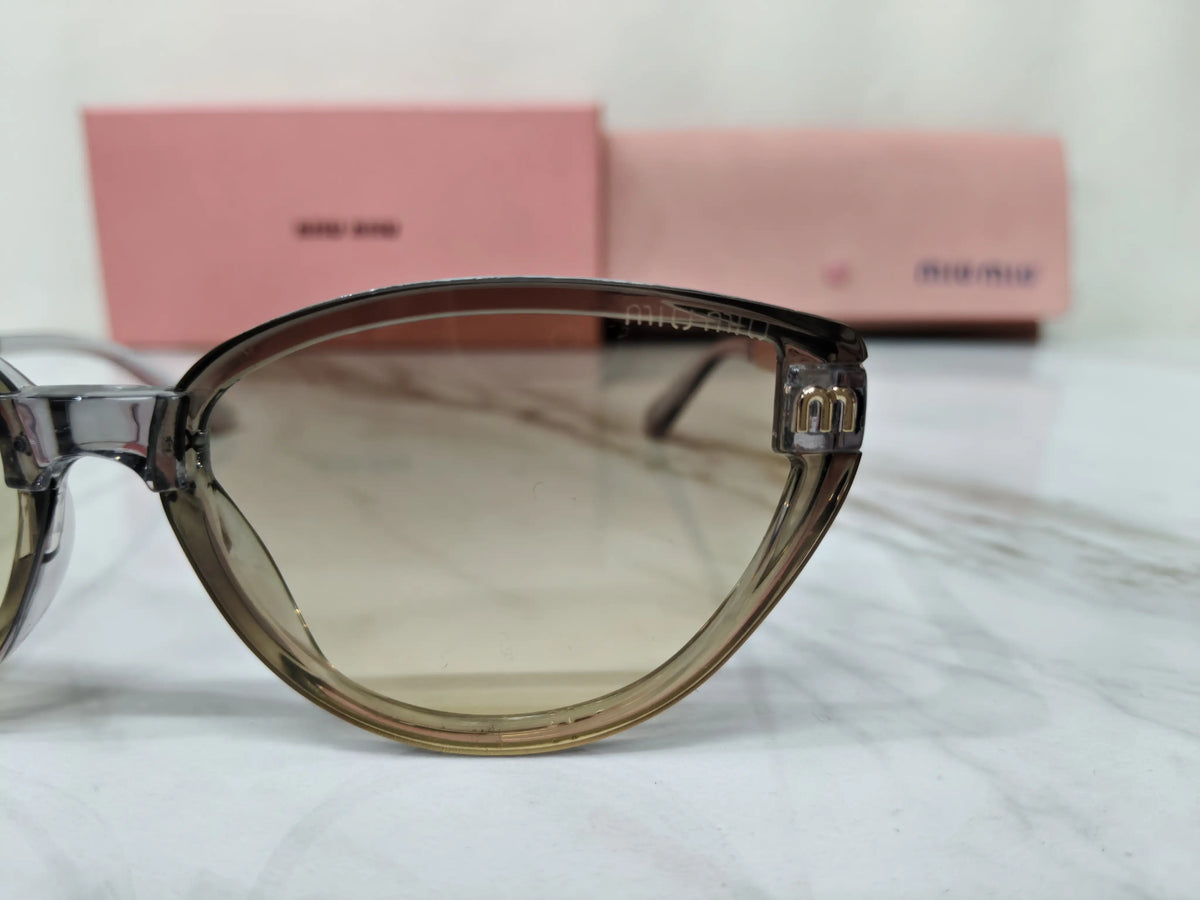 MIU MIU 18538 SMOKEY TRANSPARENT GREY