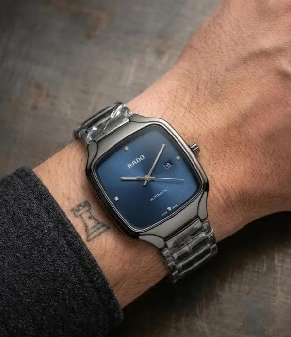 Rado Truesquare