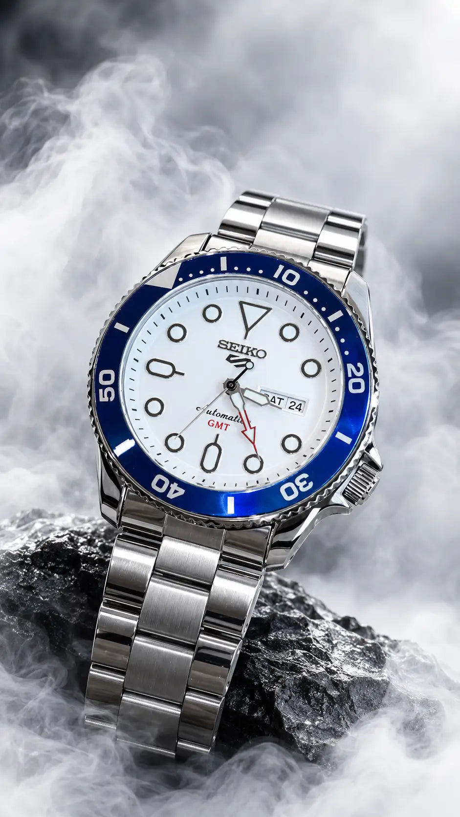 Seiko 5 Sports DayDate