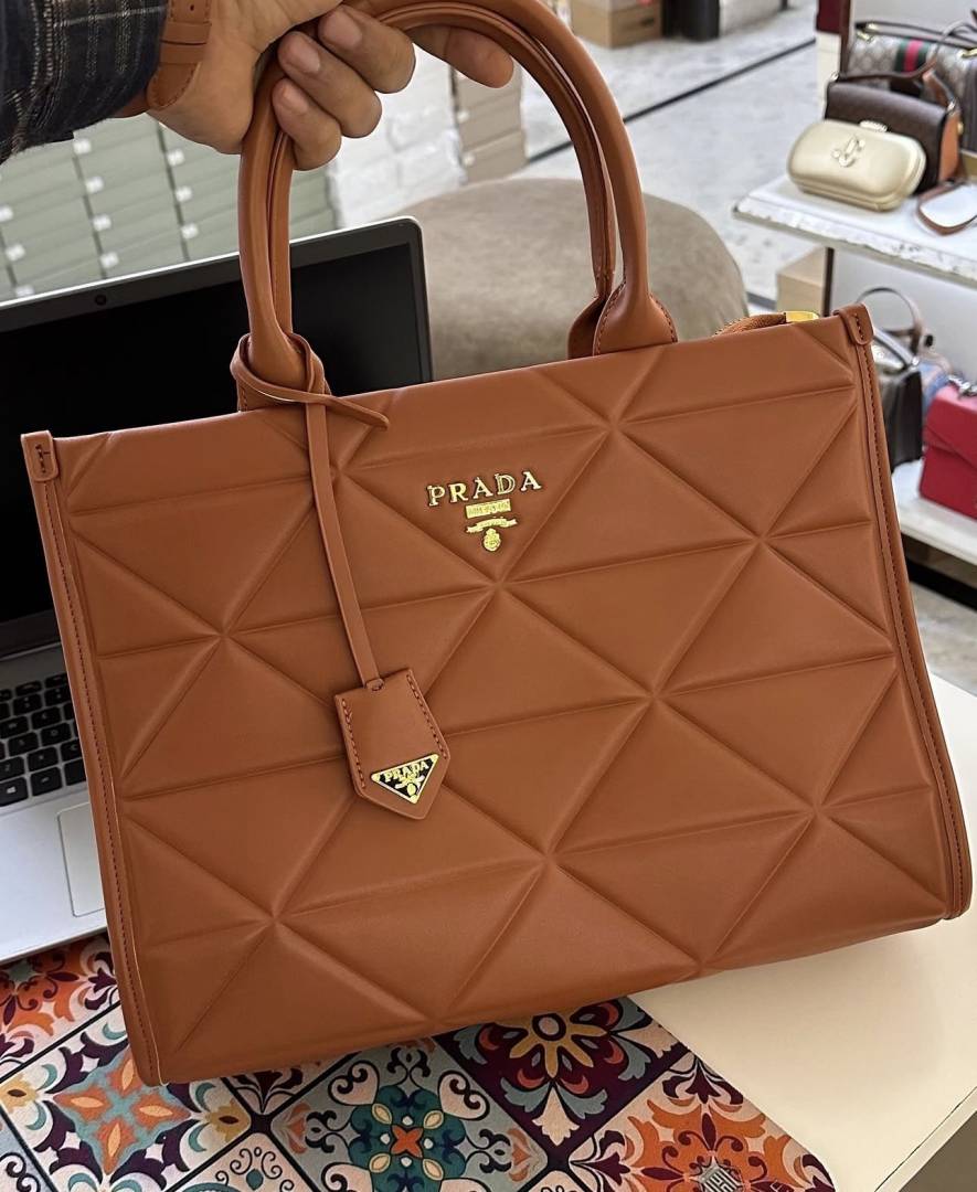 PRAD_A HAND BAG - 2186.