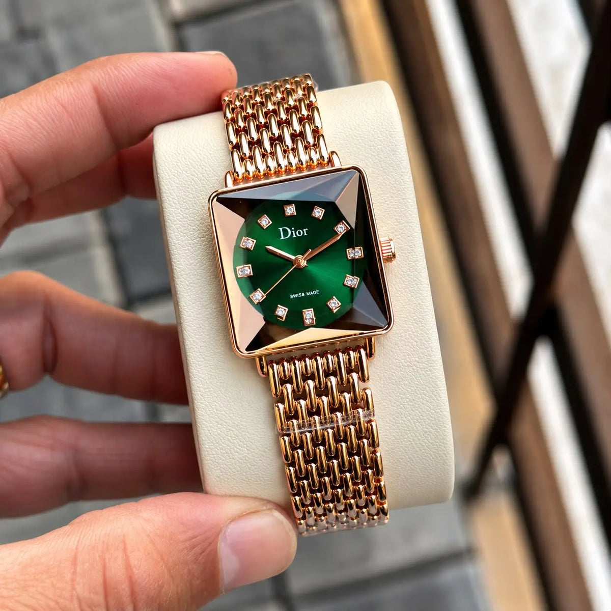DIOR_ROSE_GREEN