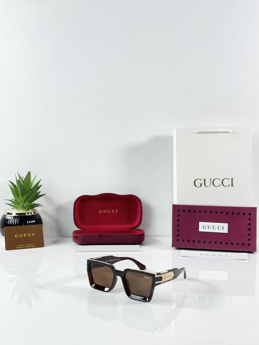 GUCCI SUNGLASSES