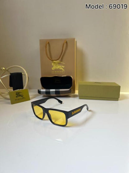BURBERRY SUNGLASSES