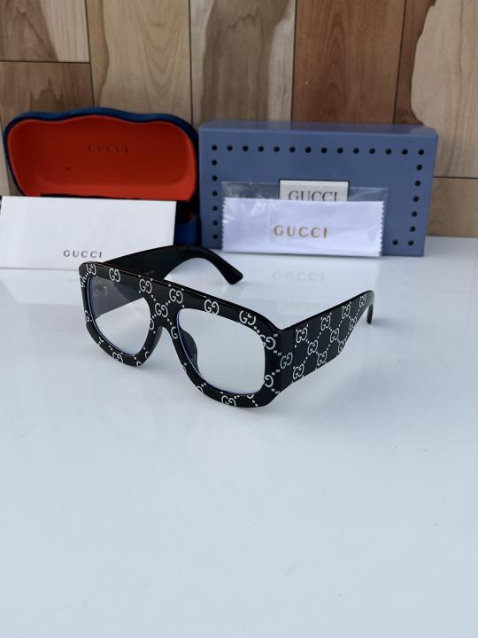 GUCCI GLASSES