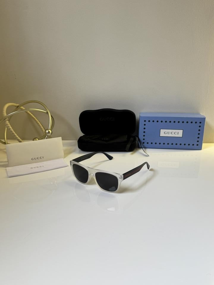 GUCCI SUNGLASSES