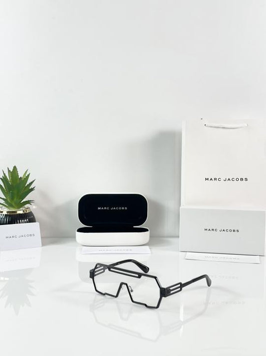 MARC JACOBS