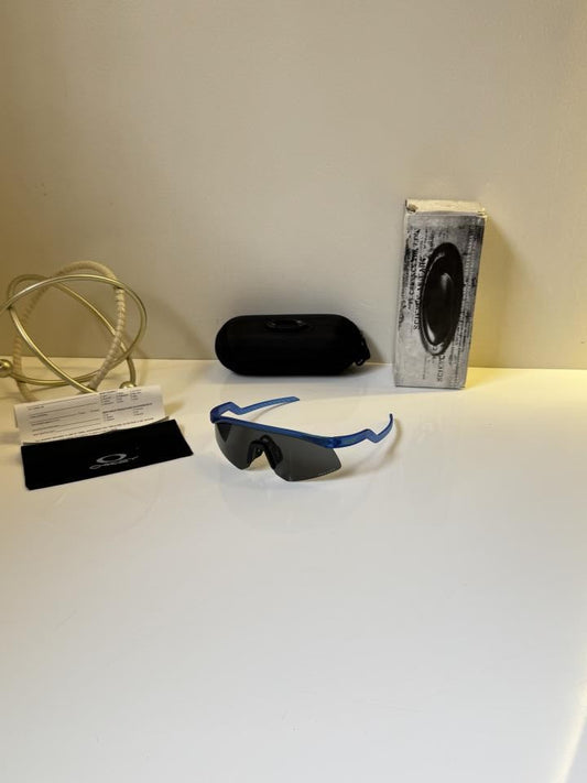 OAKLEY SUNGLASSES