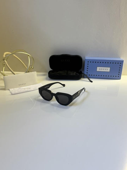 GUCCI SUNGLASSES