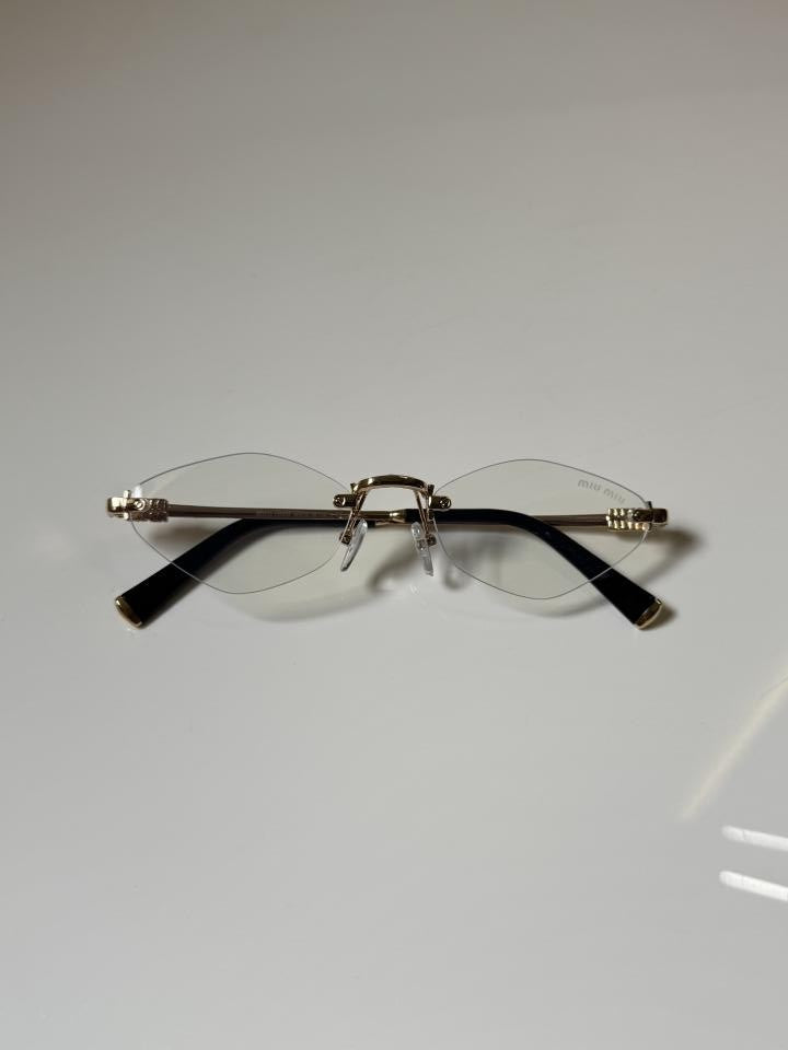 MIU MIU GLASSES