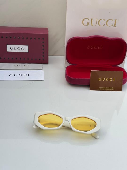 GUUCI SUNGLASSES