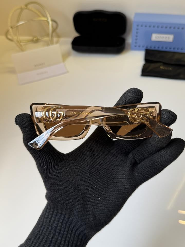 D&G SUNGLASSES