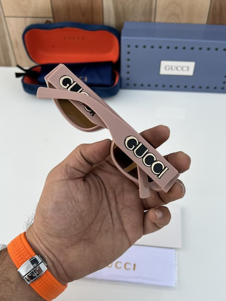 GUCCI SUNGLASSES