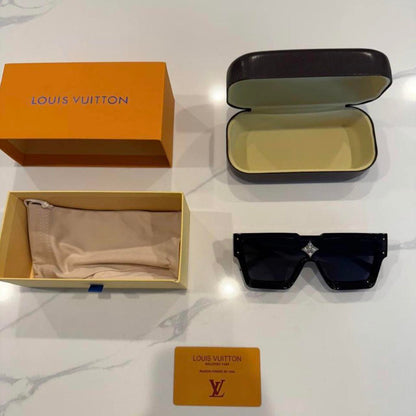 LOUIS VUITTON SUNGLASSES