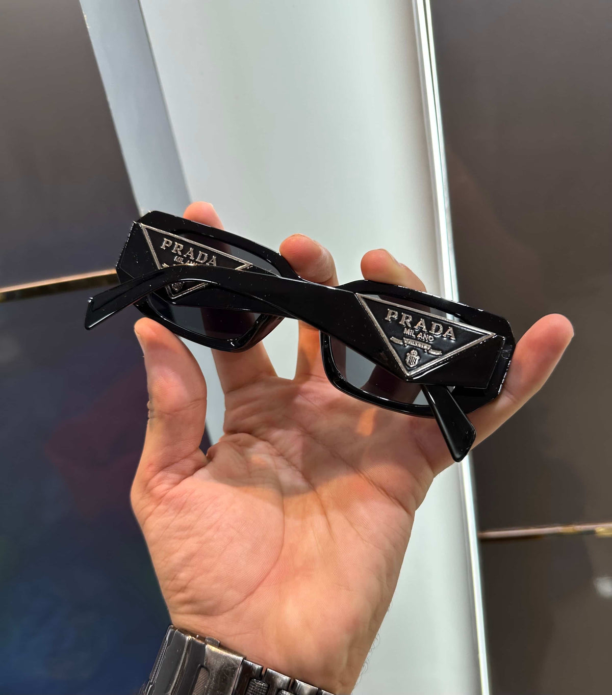 Prad a All Black Designer Premium Shade 7901