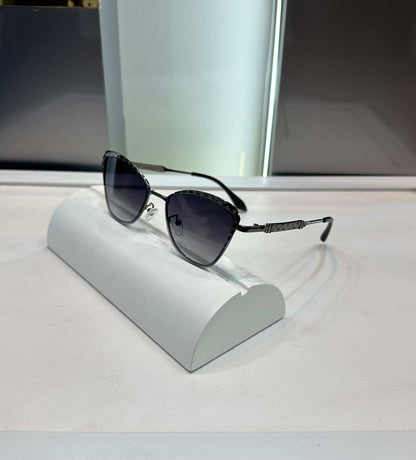Louis  Vuitton All Green Premium Shades 3532