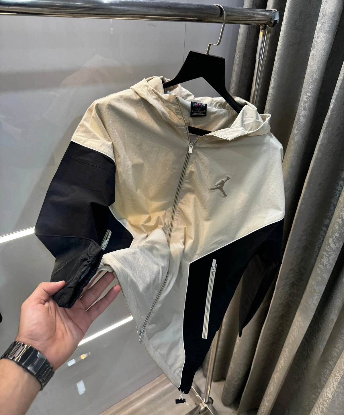 Jorda n Cream Black Imported Premium Lu..Xur y Jacket