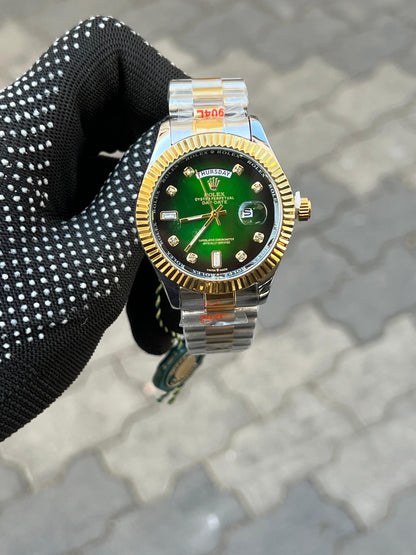 Role_·_x Two Tone Diamond Green