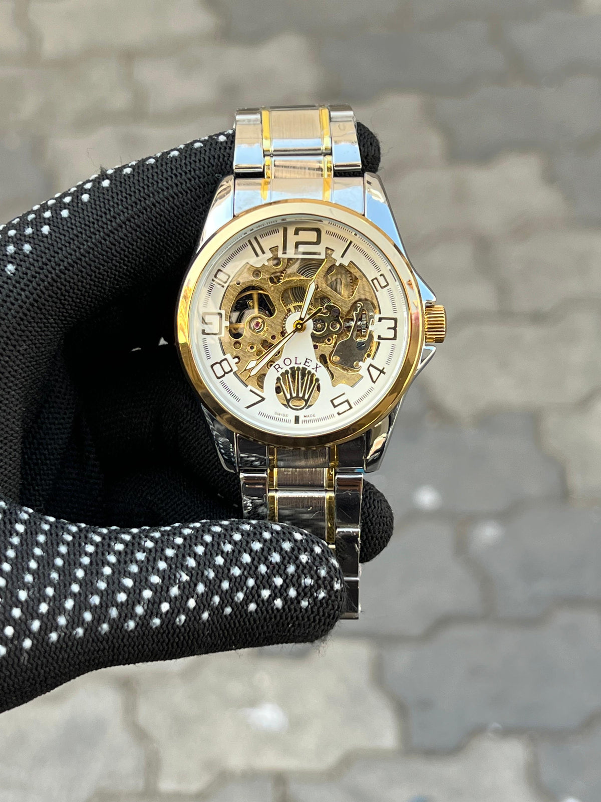 Role_X Automatic Two Tone White