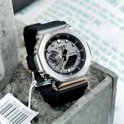 G shock GM 2100 metal