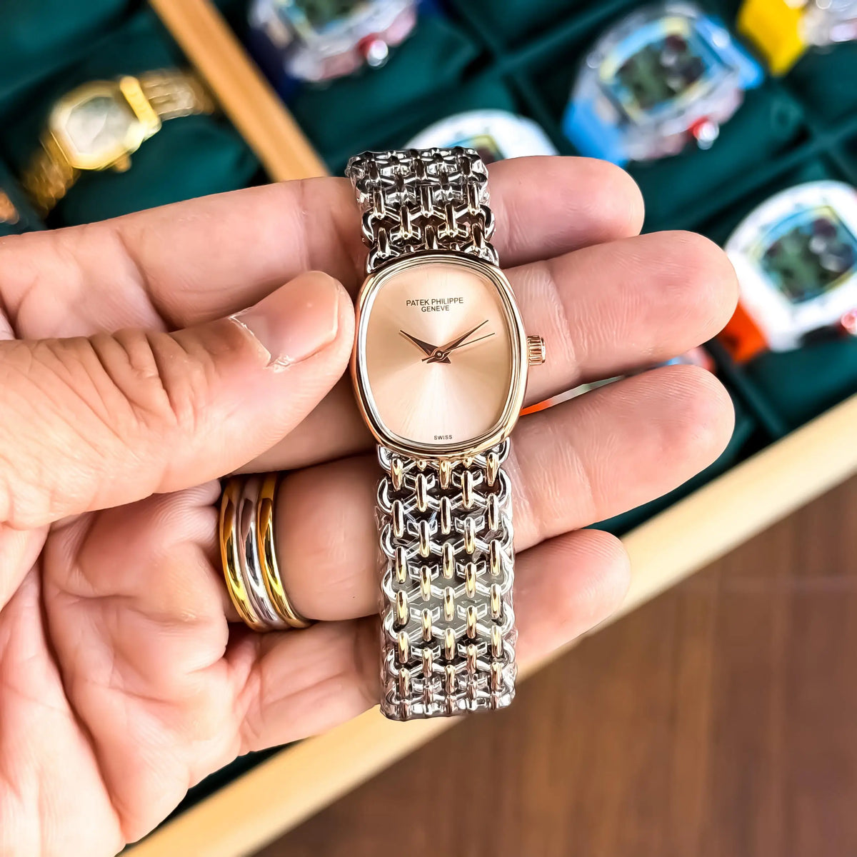 PATEK_PHILLIPE_ROSE_TT_ROSE