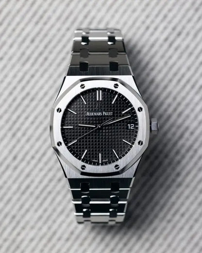 Audemar_s Piguet Royal Oak Quartz Silver-Black