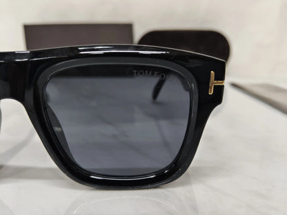TOM FORD 259 BLACK