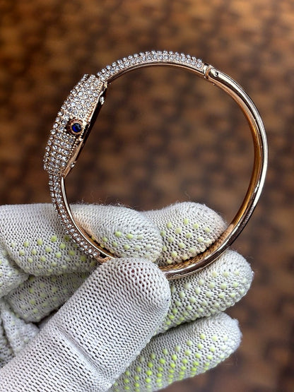 Cartier Baignoire watch in 18k rose gold with a diamond set bezel and bracelet