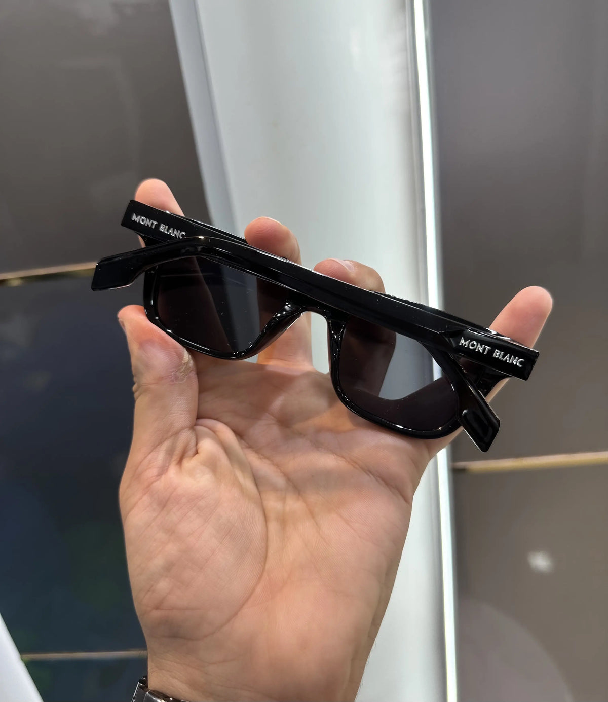 Mont Blanc All Black Glossy Premium Shades 33