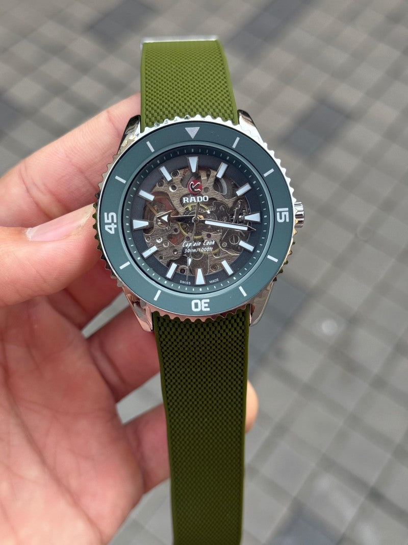 Rad o Captain Cook Automatic Silver Green