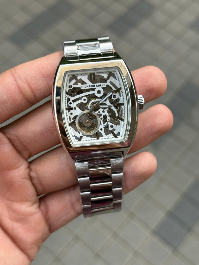 Richard Mill e Open Heart Skeleton Rectangular Silver White