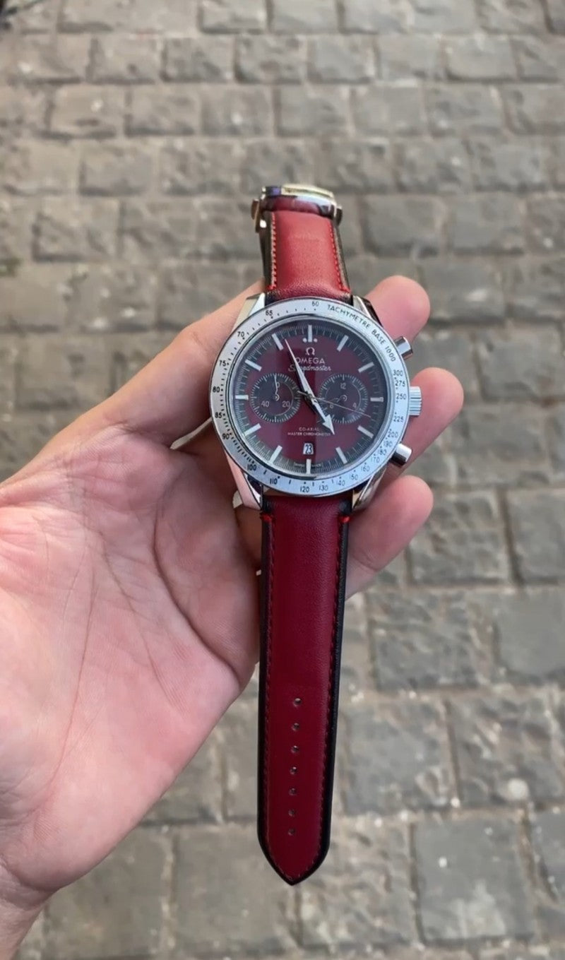 Omeg a Speedmaster Leather Maroon OG Lock