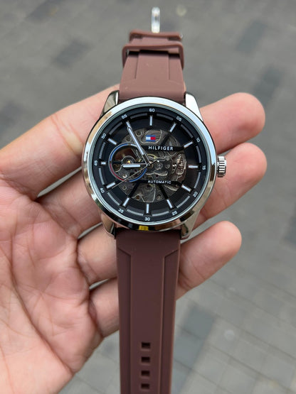 Tommy Hilfige r Automatic Silver Brown Silicon