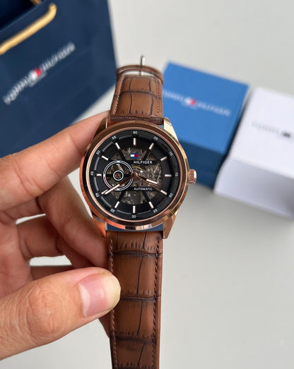 Tommy Hilfige r Automatic Leather