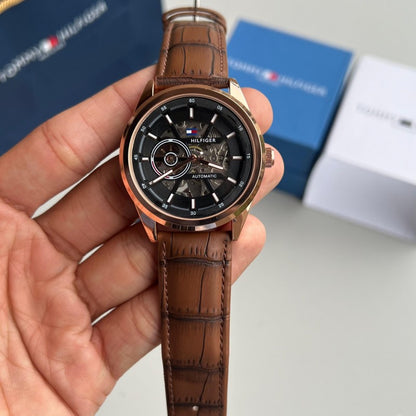 Tommy Hilfige r Automatic Leather