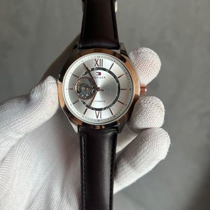 Tommy Hilfige r Automatic