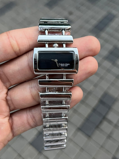 Calvin Klei n Women s Silver Black