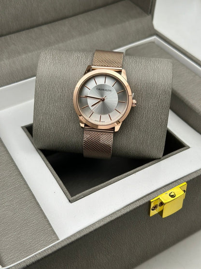 Calvin Klei n Women s Rose White