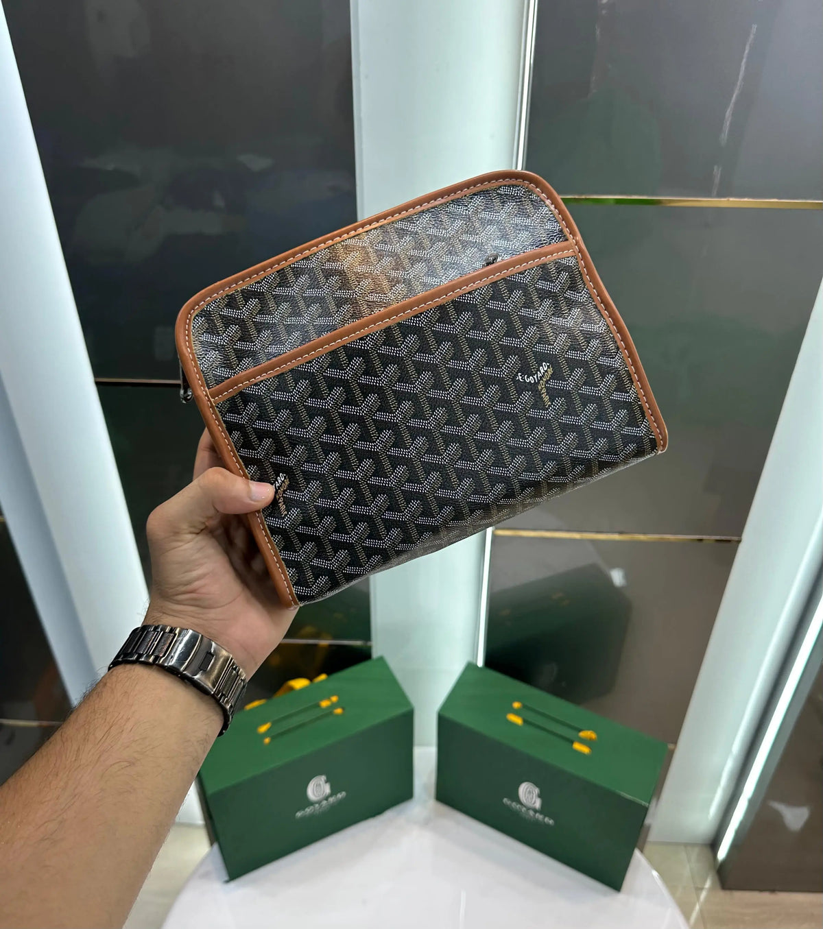 Goyar d Jouvence Luxury Imported Handbag With Magnetic Box