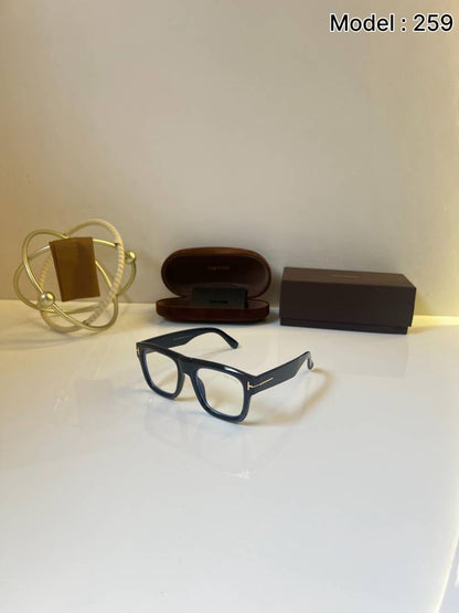 Tomford_259_Black_Frame
