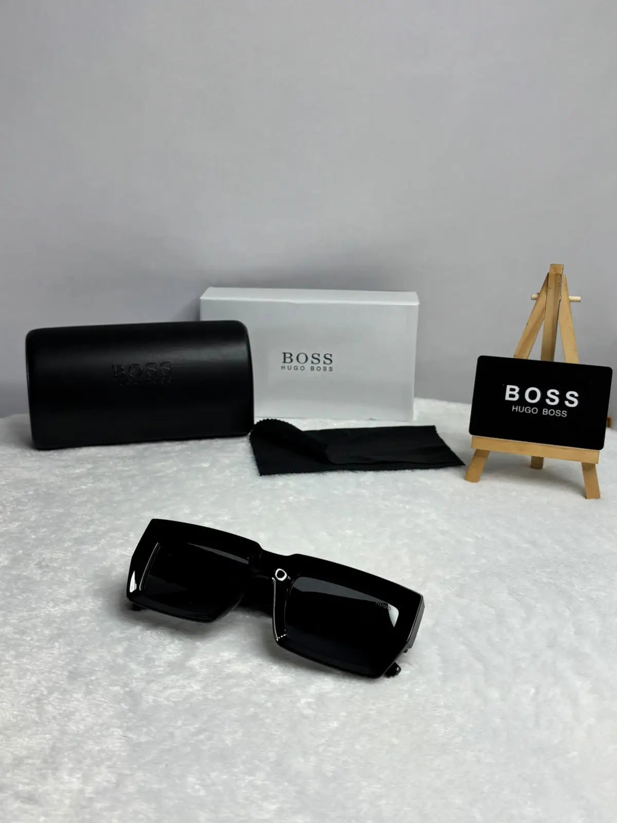 Hugo Boss 1310 black-white black