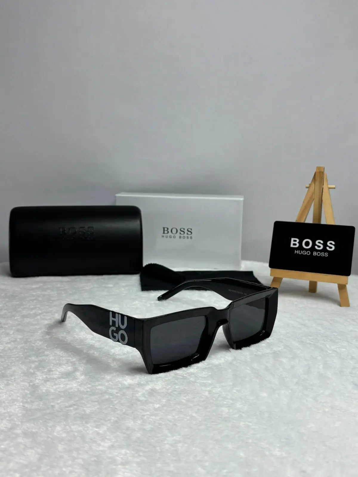 Hugo Boss 1310 black-white black