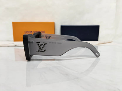 LOUIS VUITTON 3667 SMOKE GREY