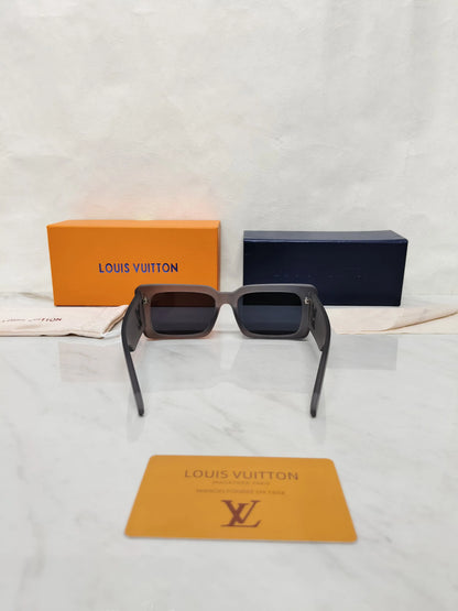 LOUIS VUITTON 3667 SMOKE GREY