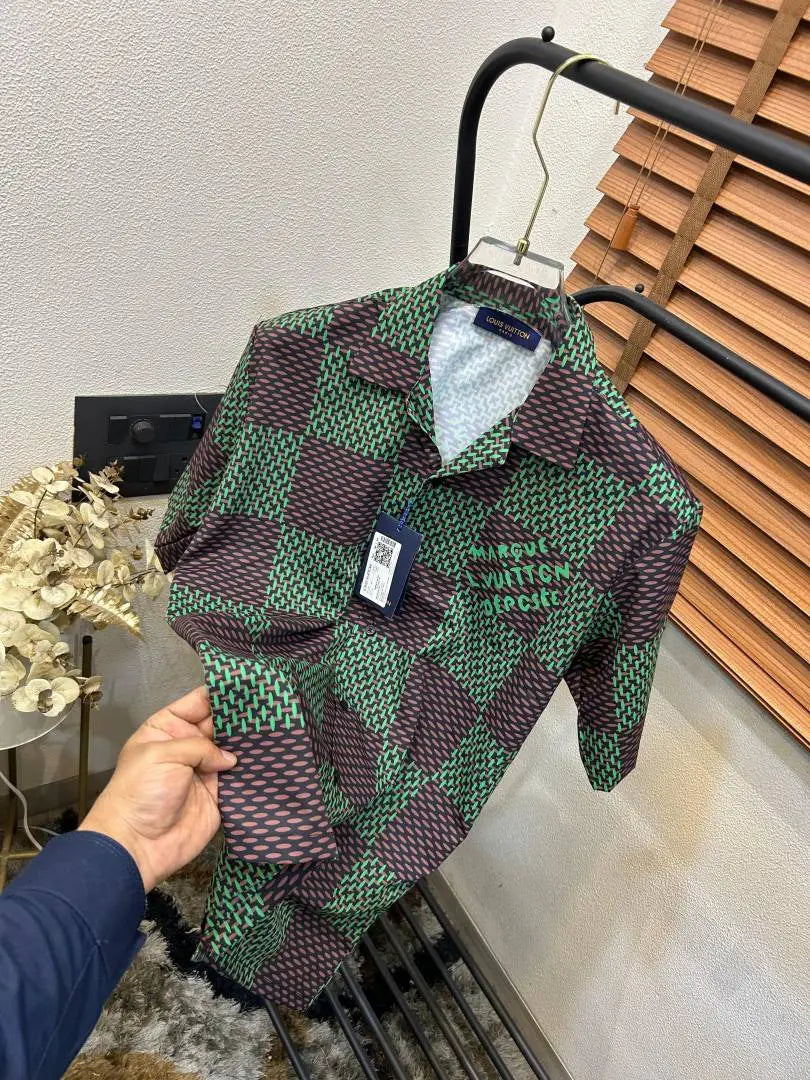 Loui_s Vuitton Turkey Imported EXtra Premium Half Shirt (DN 534)