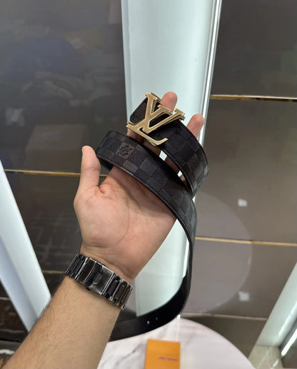 Louis Vuitto n Gold Checks Premium Belt